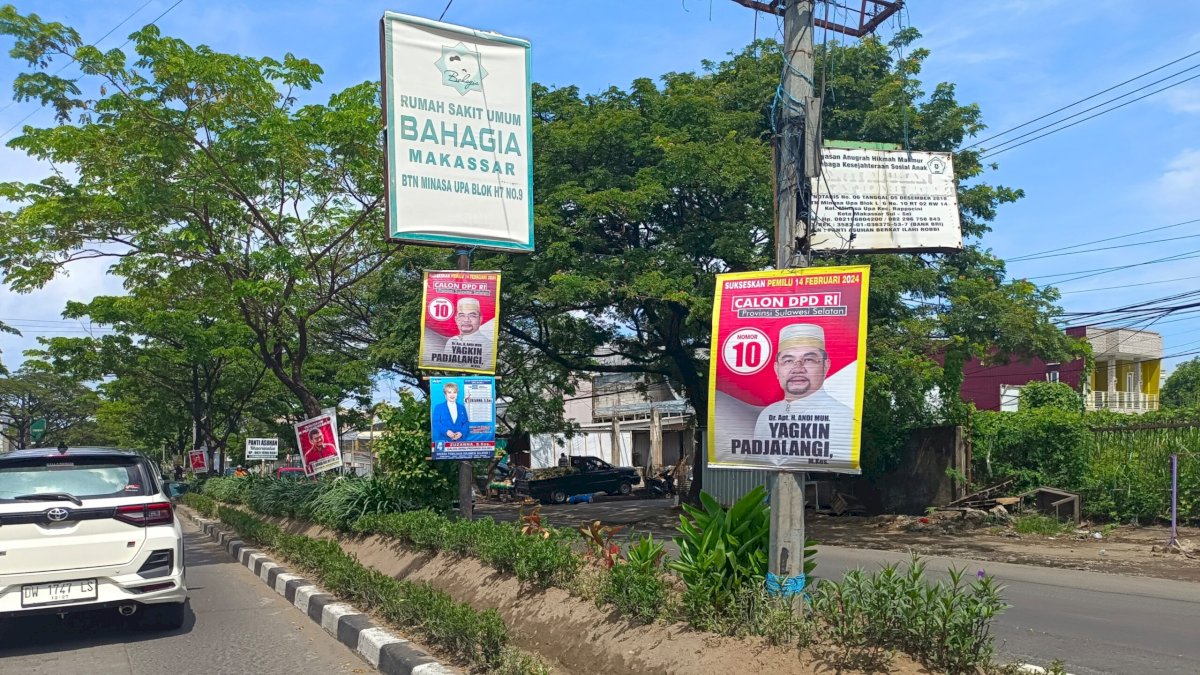 Bawaslu Minta Parpol Turunkan APK Secara Mandiri