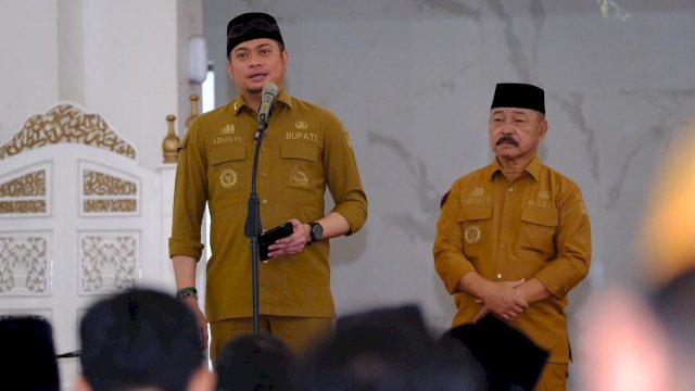 Bupati Gowa Adnan Purichta Ichsan dan Wakil Bupati Adb Rauf Malaganni. Foto: Istimewa