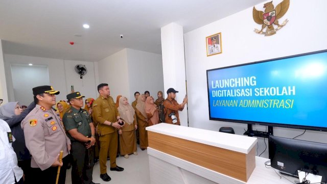 Bupati Gowa Adnan Purichta Ichsan merilis Digitalisasi Sekolah. Foto: Istimewa