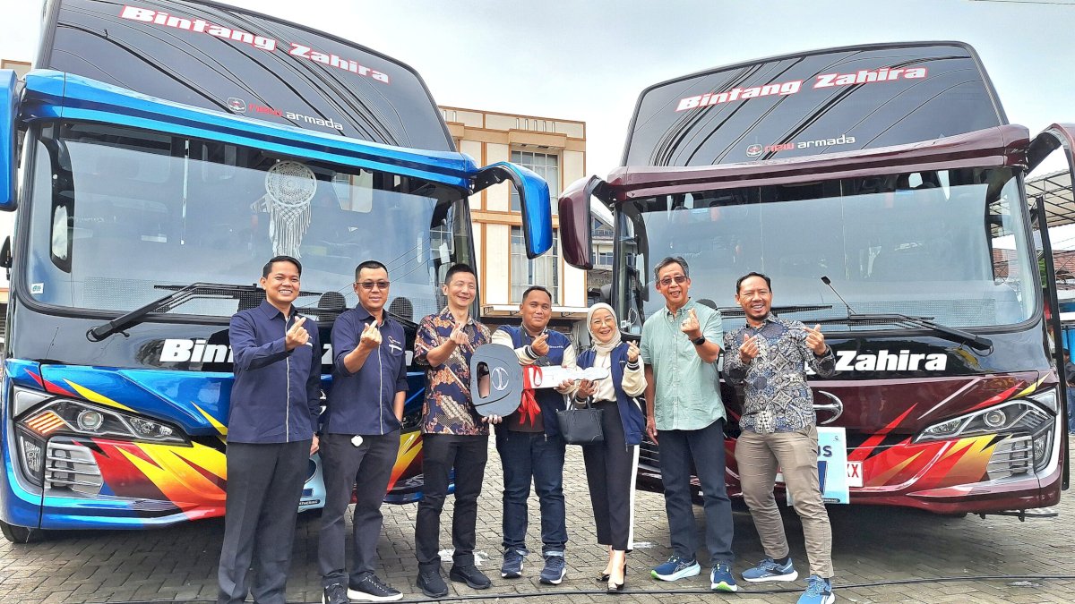 Hino Serahkan Armada Bus Terbaru RM 280 ABS kepada PO Bintang Zahira