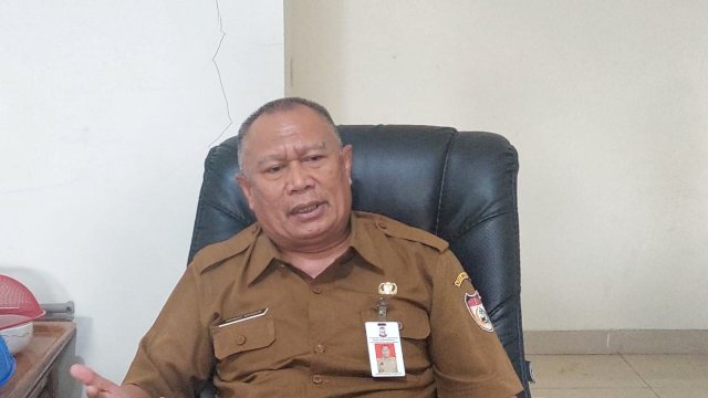 Kepala BKPSDMD Kota Makassar Akhmad Namsum. Foto: Andi Baso Mappanyompa / Sulselsatu.com.