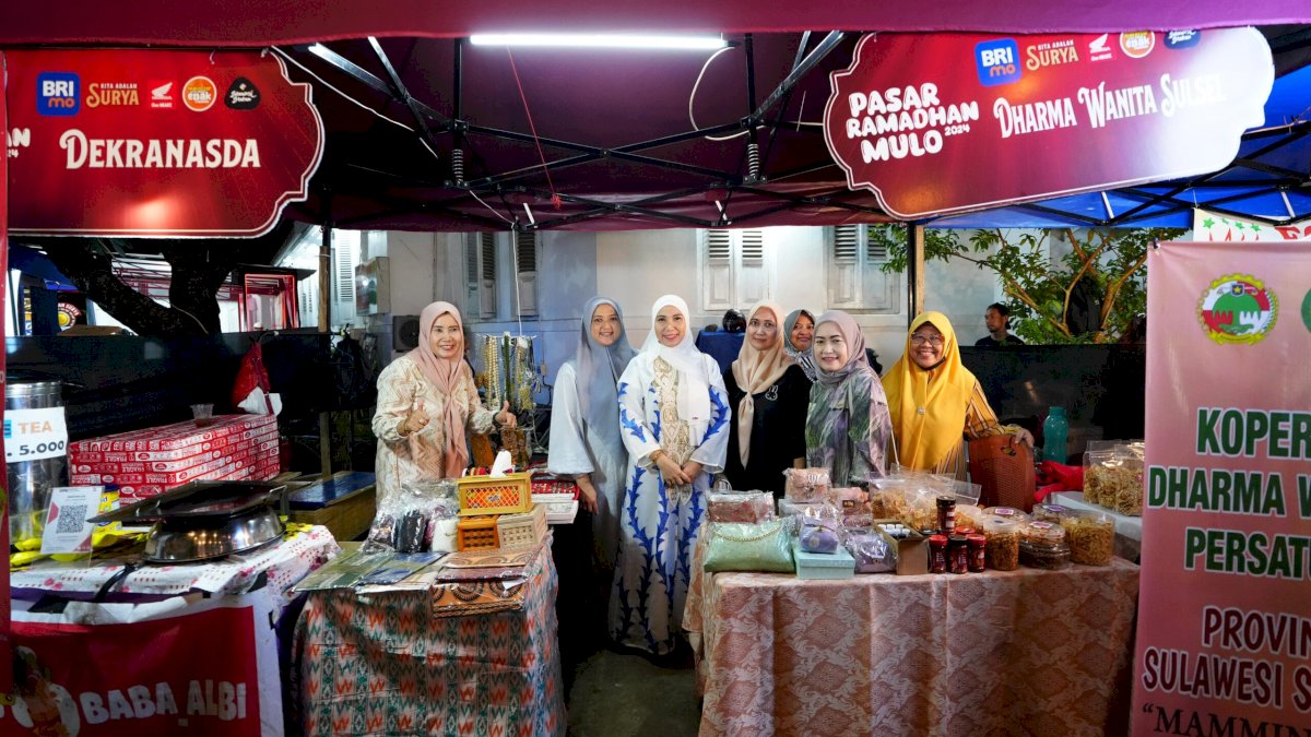 Kunjungi Pasar Ramadan Mulo, Sofha Marwah Bantu Promosikan Produk UMKM