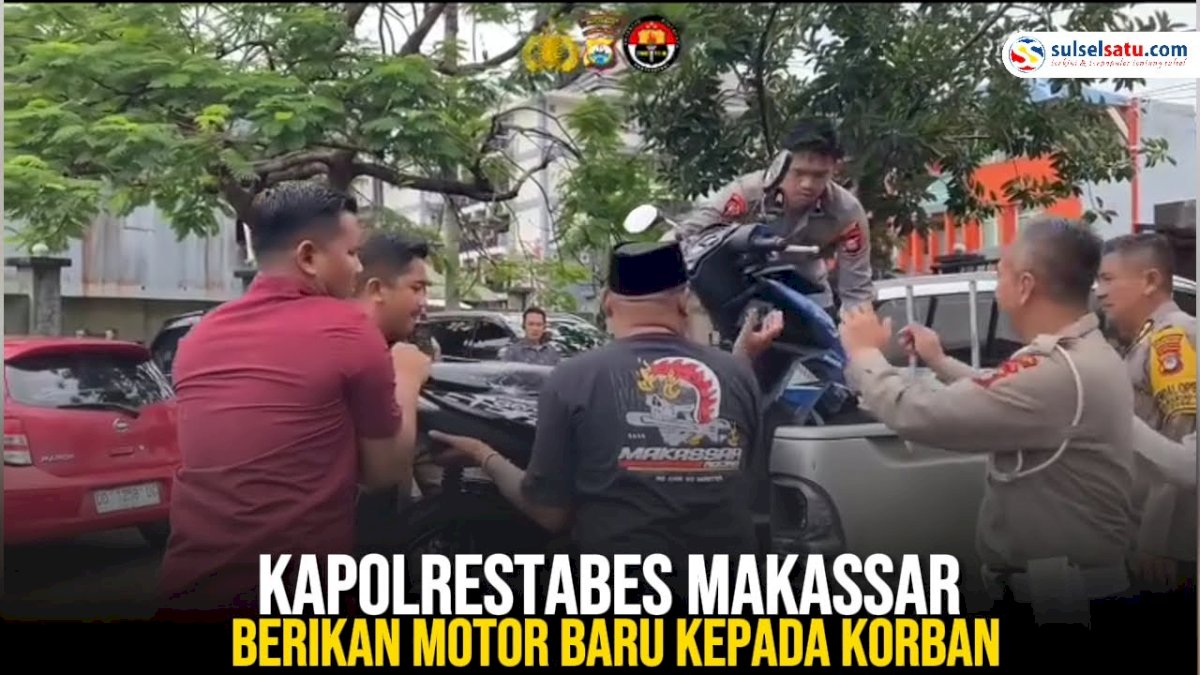 VIDEO: Motor Warga Dibakar saat Bentrokan, Kapolrestabes Makassar Berikan Motor Baru Kepada Korban