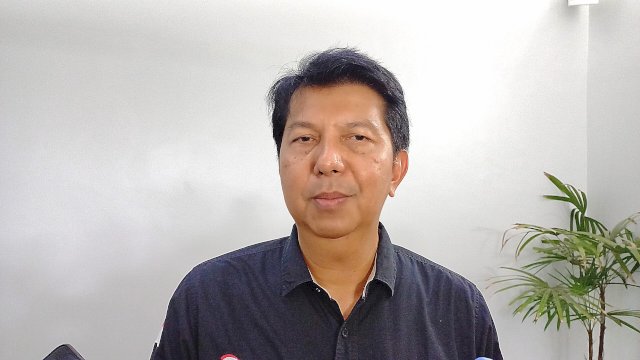 Kepala OJK Sulselbar Darwisman. Foto: Istimewa.