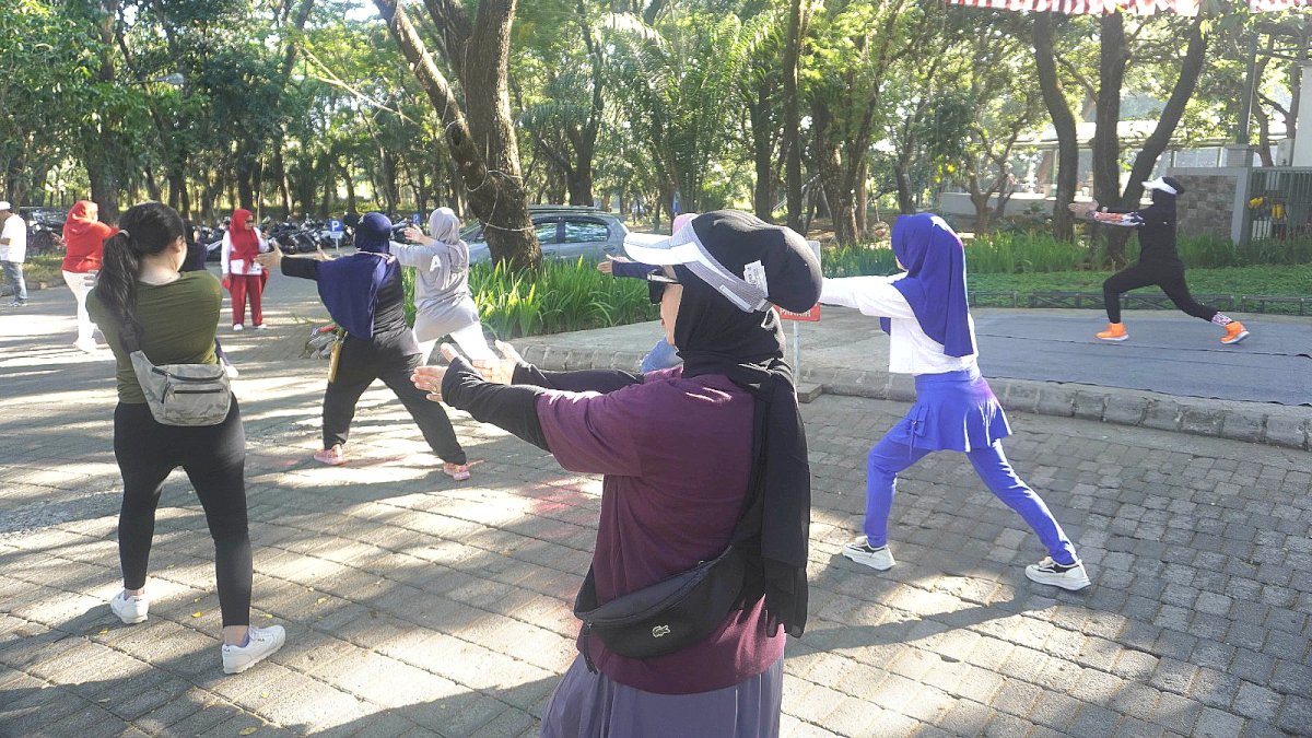 Baruga Sehat Ruang Silaturahmi Warga Melalui Olahraga