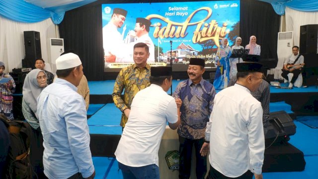 Pemkab Gowa open house di Halaman Rujab Bupati Gowa. Foto: Istimewa.