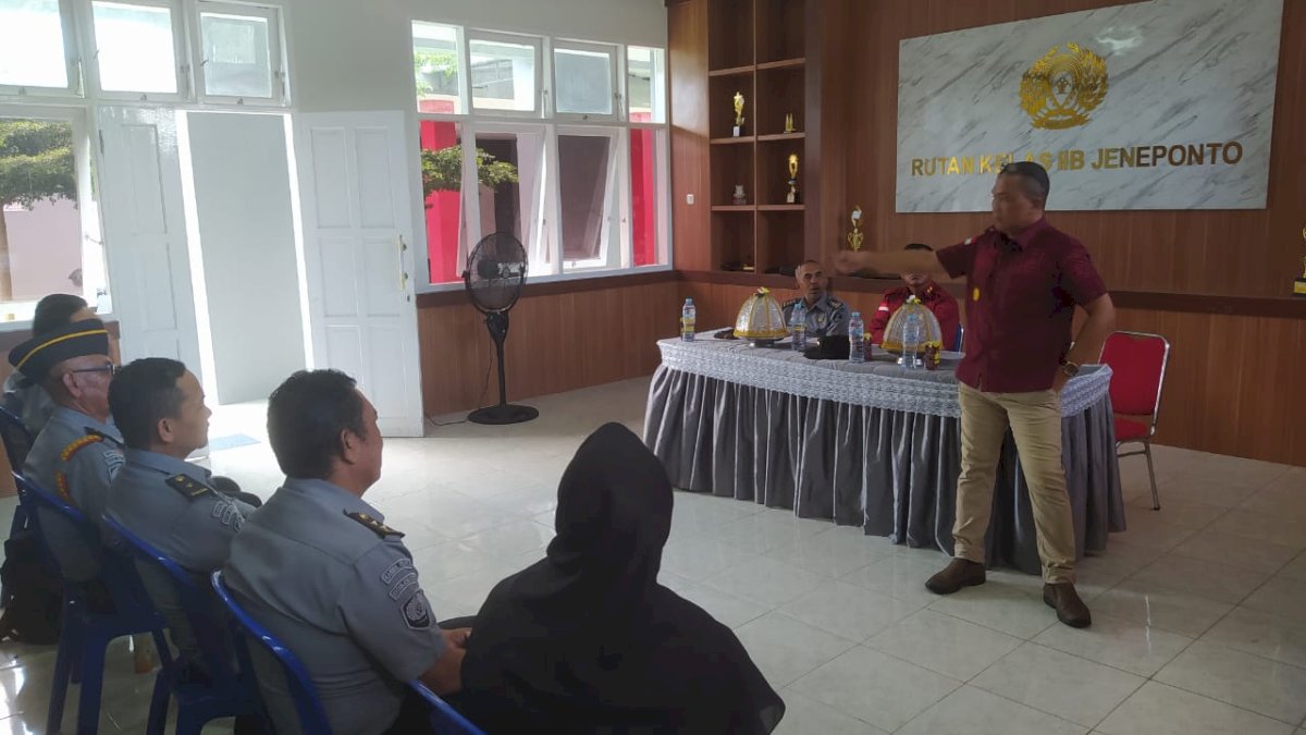 Kunjungi Rutan Jeneponto, Kanwil Kemenkum HAM Sulsel Pantau Fasilitas Publik
