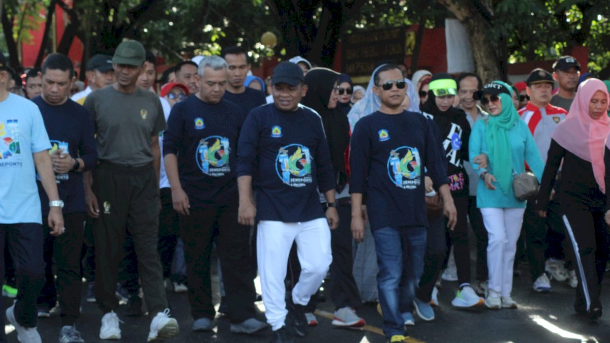 Semarak Hari Jadi Jeneponto ke-161 Tahun, Ribuan Warga Hadiri Jalan Sehat