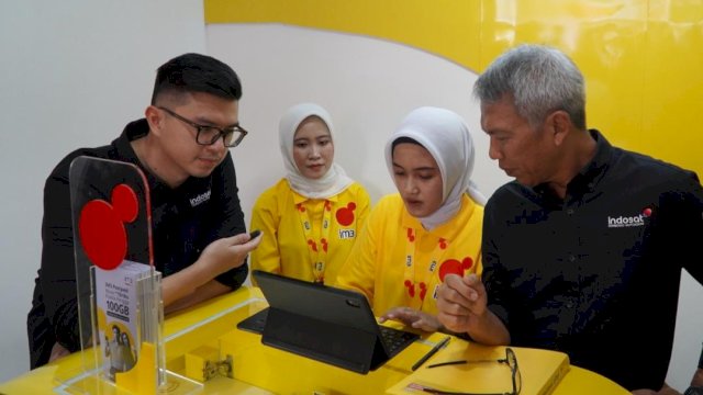 Peresmian mini gerai IM3 di Kabupaten Maros. Foto: Istimewa