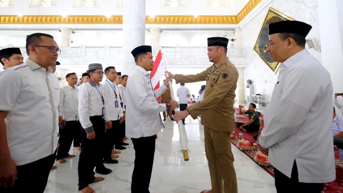 Bupati Adnan Lepas 641 Jamaah Calon Haji Kabupaten Gowa