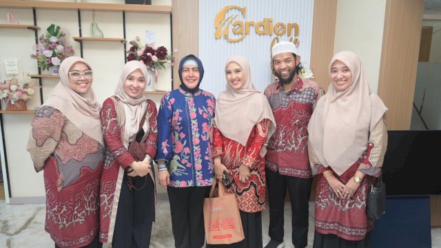Indira Jusuf Ismail buka klinik kesehatan Cardion. Foto: Istimewa.
