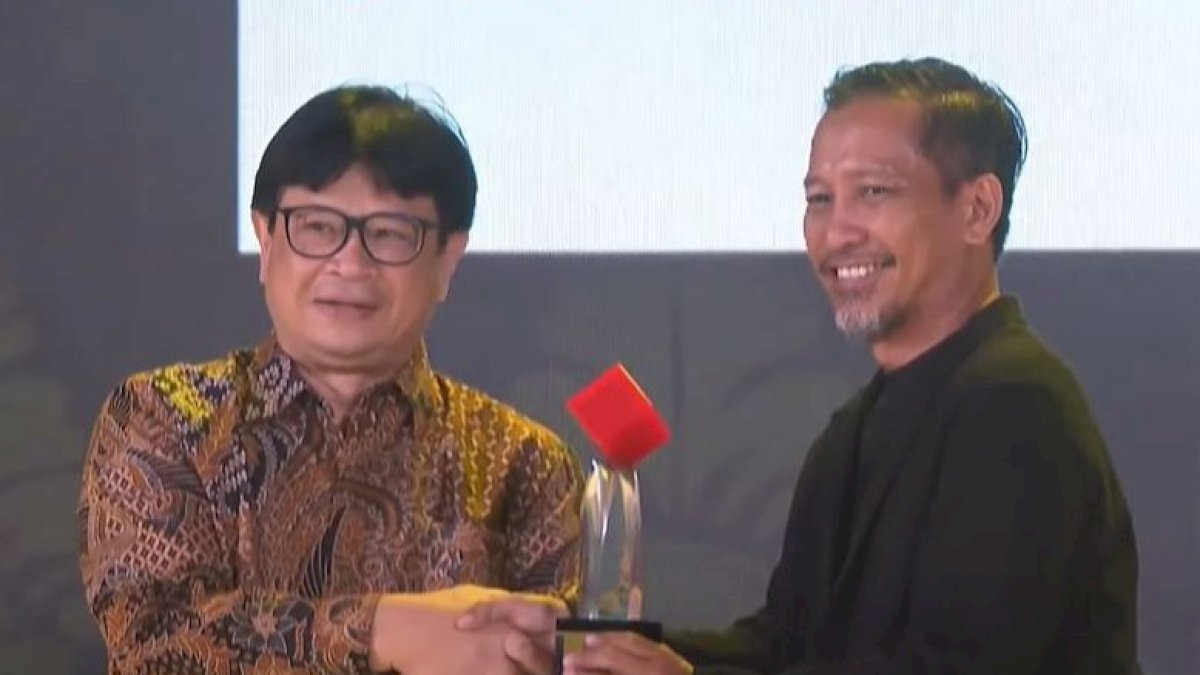 KALLA Raih Penghargaan Outstanding ESG & Green Movement di Bali