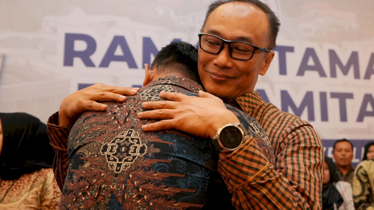 Penuh Haru! Warnai Ramah Tamah dan Pamit Prof Zudan dan Istri di Pemprov Sulbar