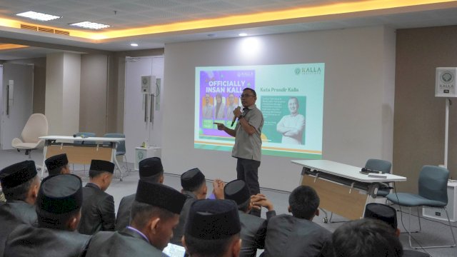 Pondok Pesantren Modern Al-Istiqamah Ngatabaru berkunjung ke Kalla Institute. Foto: Istimewa.