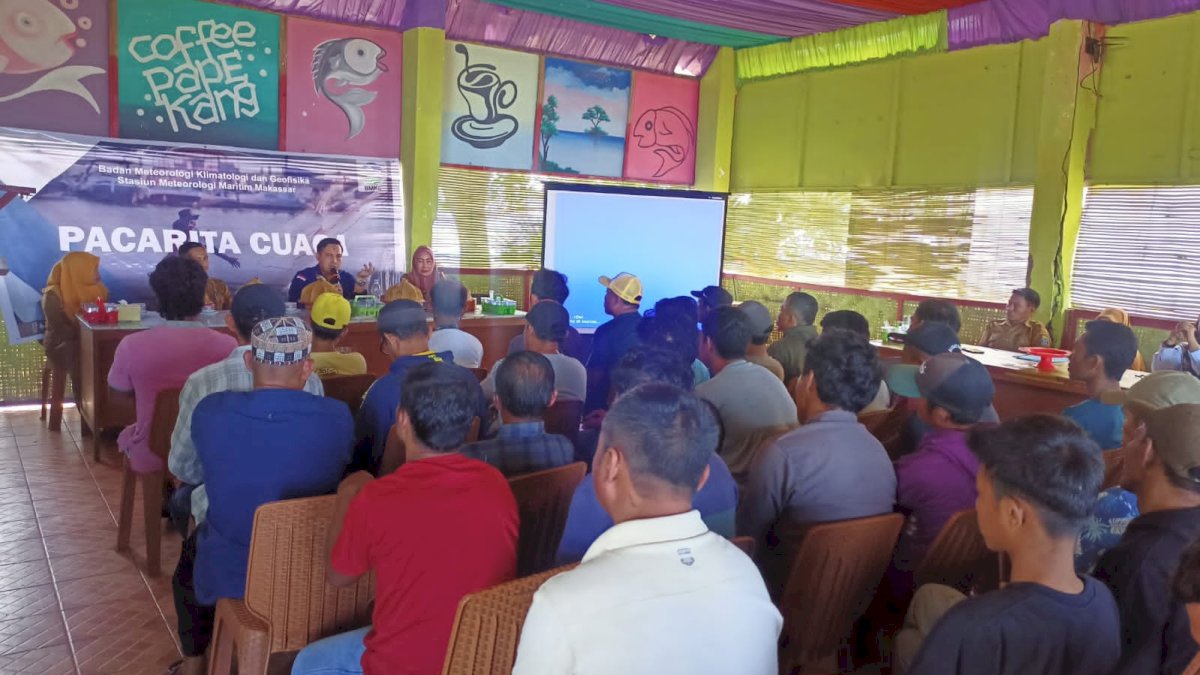 BMKG Maritim Sulsel Gelar Tatap Muka dan Ngopi Bareng Nelayan di Jeneponto