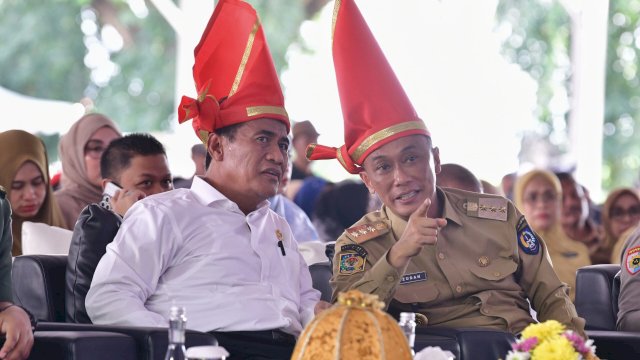 Mentan Amran Sulaiman bersama Pj Gubernur Zudan. Ist