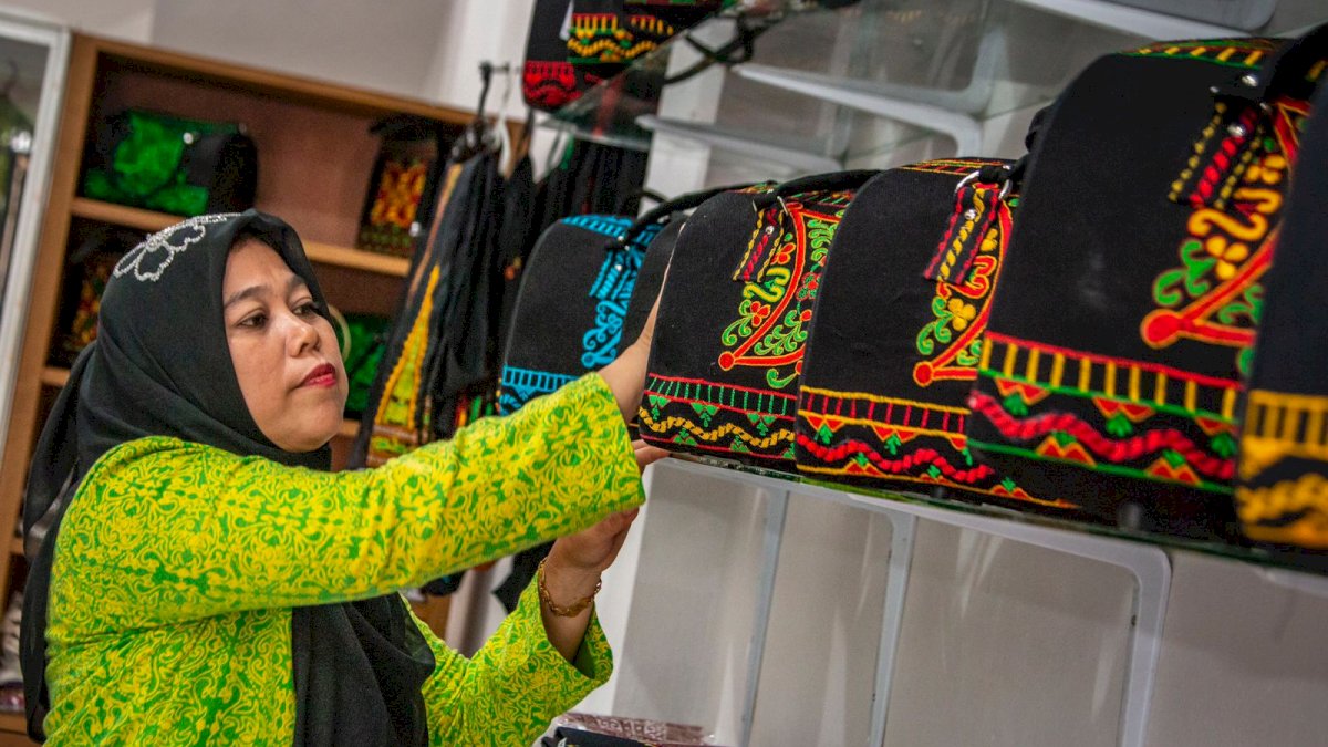 Wanita Tangguh Ini Bisa Jadi Pengusaha Sukses Berkat Holding Ultra Mikro BRI