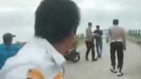 VIDEO: Detik-detik Jembatan Warna Warni di Meranti Riau Ambruk