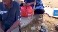 VIDEO: Korban Banjir di Luwu Ngaku Kehilangan Rp350 juta dan 100 gram Emas