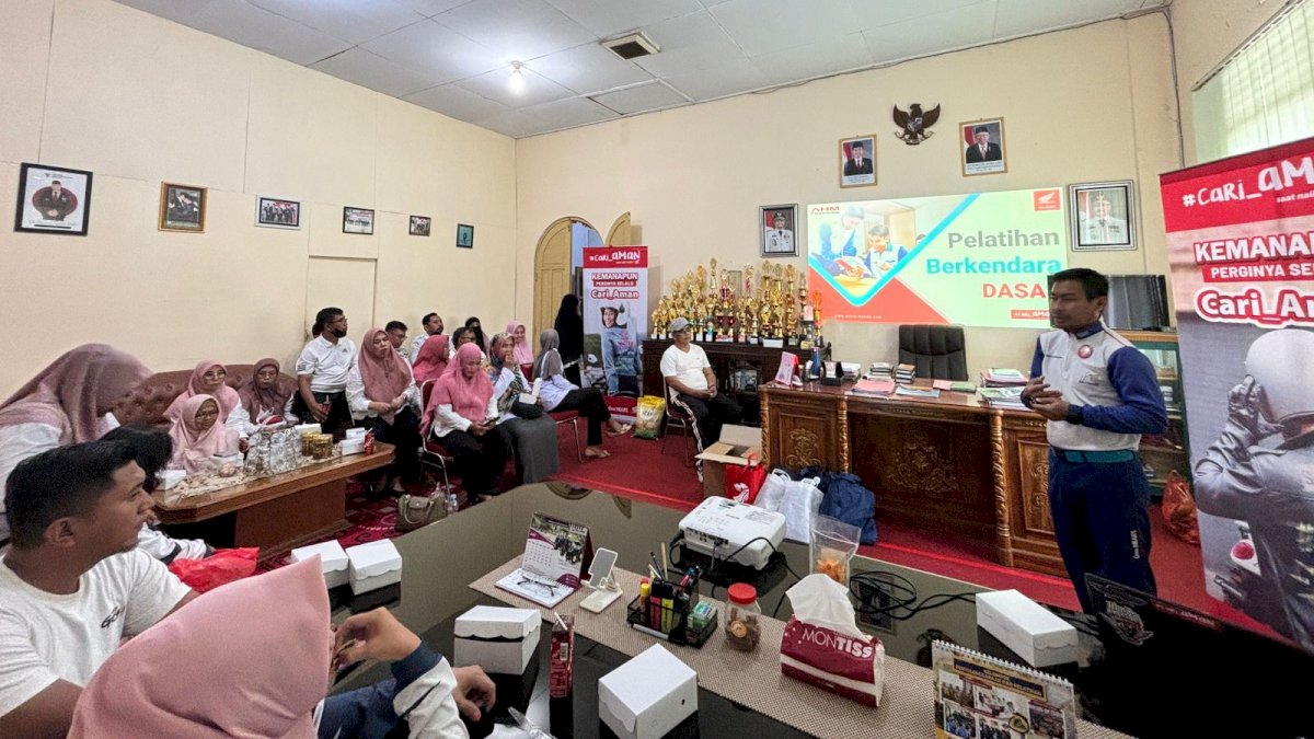 Asmo Sulsel Edukasi #Cari_Aman Demi Tingkatkan Keselamatan Berkendara ASN di Gowa