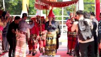 Menkumham Yasonna Dianugrahi Gelar Adat Dari Kerajaan Gowa