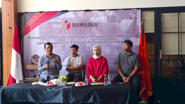 Diskusi yang digelar Bawaslu Sulsel bersama awak media. Foto/SS