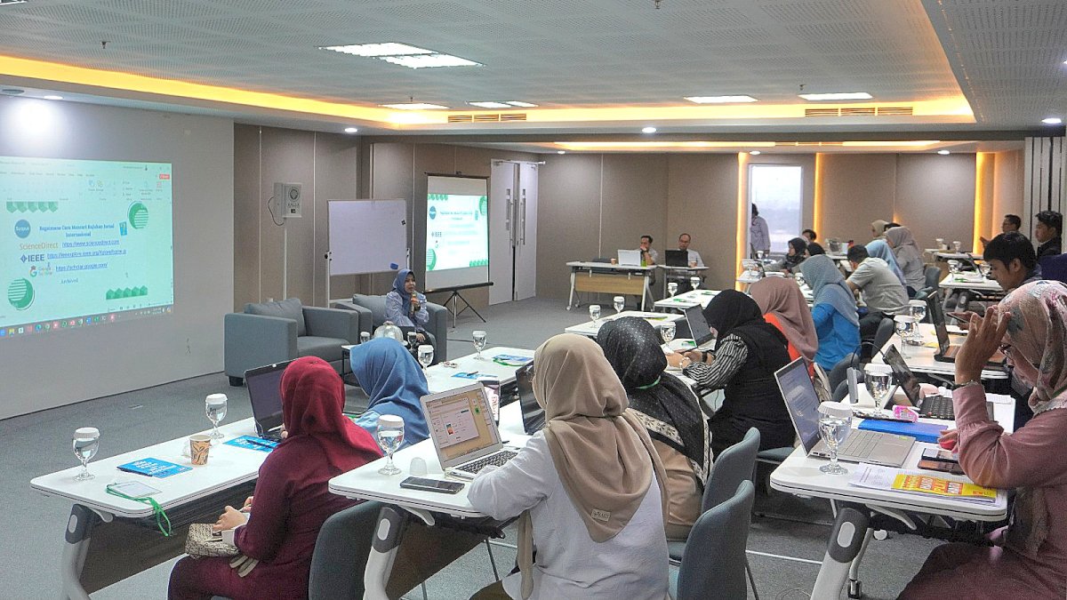 Kalla Institute Hadirkan Pelatihan Penulisan Jurnal Scopus Bagi Peneliti Lokal