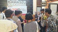 Aliansi Mahasiswa Peduli Demokrasi Geruduk Kantor Bawaslu Makassar, Ini Tuntutannya