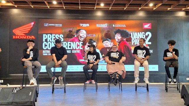 Konferensi pers film Uang Panai' Maha(L)r 2 diAstra Motor Experience Center TSM Makassar. Foto: Sri Wahyu Diastuti / Sulselsatu.com.