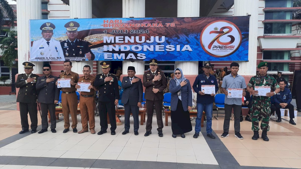 15 Orang Dapat SIM Gratis Yang Lahir 1 Juli di HUT Bhayangkara Ke-78 di Jeneponto