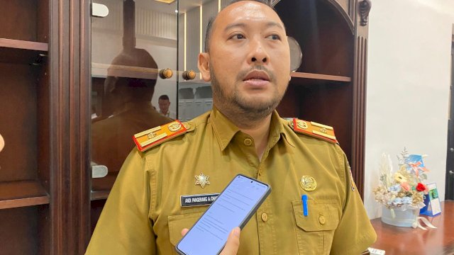 Plt Kepala Dinas sosial Makassar Andi Pangeran (Sulselsatu/Andi Baso Mappanyompa) 