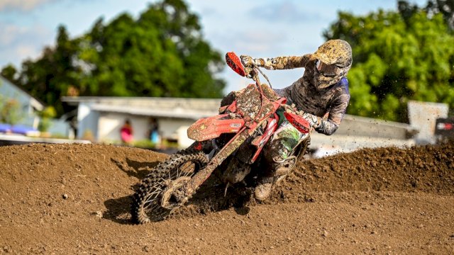 Delvintor Alfarizi saat balap di MXGP Lombok. Foto: Istimewa.