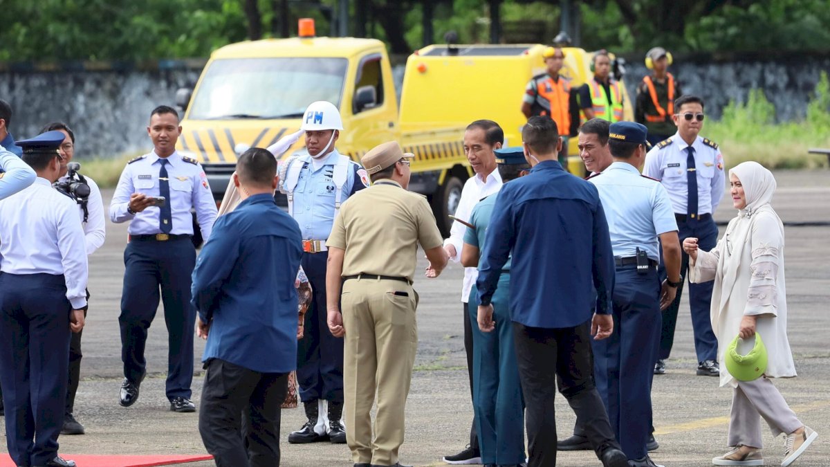 Kunker di Sulsel, Danny Pomanto Ikut Jemput Presiden Jokowi di Pangkalan TNI AU Sultan Hasanuddin