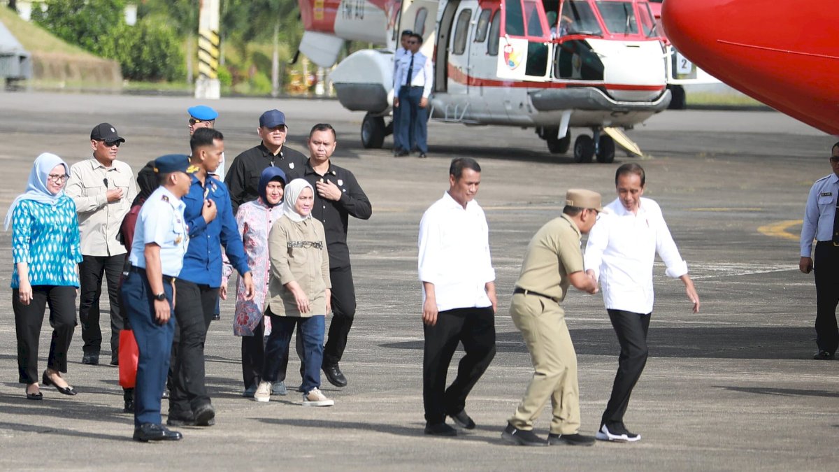 Danny Pomanto Bersama Indira Antar Presiden Jokowi Bertolak ke Jakarta Usai Kunker di Sulsel