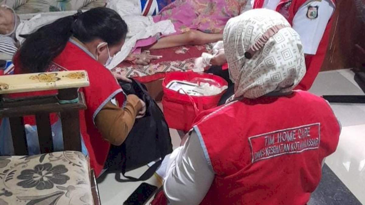 Dinkes Catat 2.535 Warga Kota Makassar Gunakan Layanan Home Care Dottoro’ta