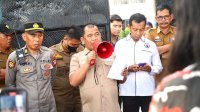 Bisa Rusak Citra Pendidikan, Dewan Minta Guru Tak Jual Seragam Sekolah ke Siswa