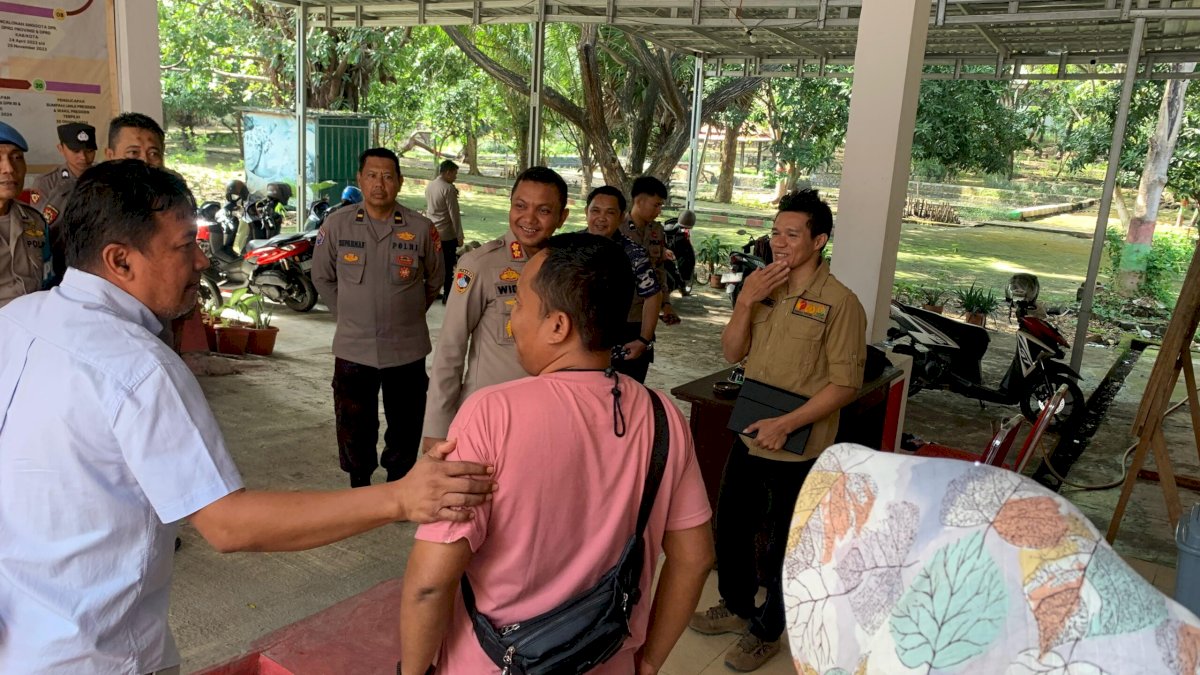 Hadapi Pemilukada, Kapolres Jeneponto Yang Baru Silaturahmi ke Bawaslu
