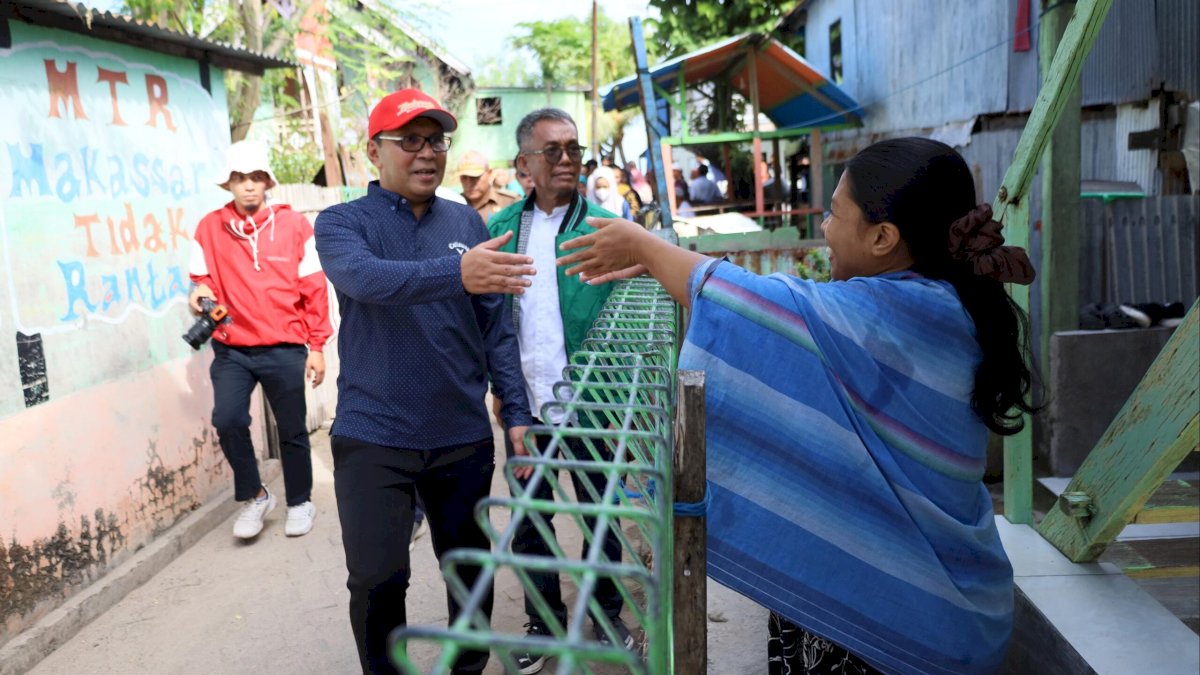 Danny Pomanto Segera Benahi Dermaga Pulau Barrang Lompo dan Pasang Internet Starlink