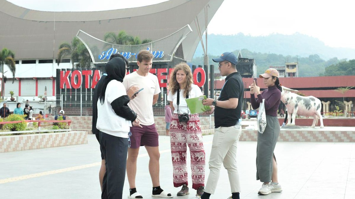 Peserta QRIS Jelajah Indonesia di Sulsel Tempuh Jarak 800 Kilometer Edukasi Transaksi Digital