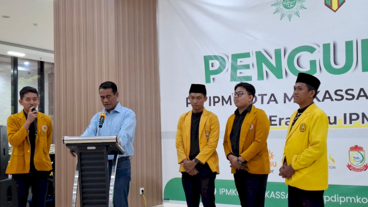 PD Ikatan Pelajar Muhammadiyah Makassar Dikukuhkan, Mentan Amran Beri Motivasi