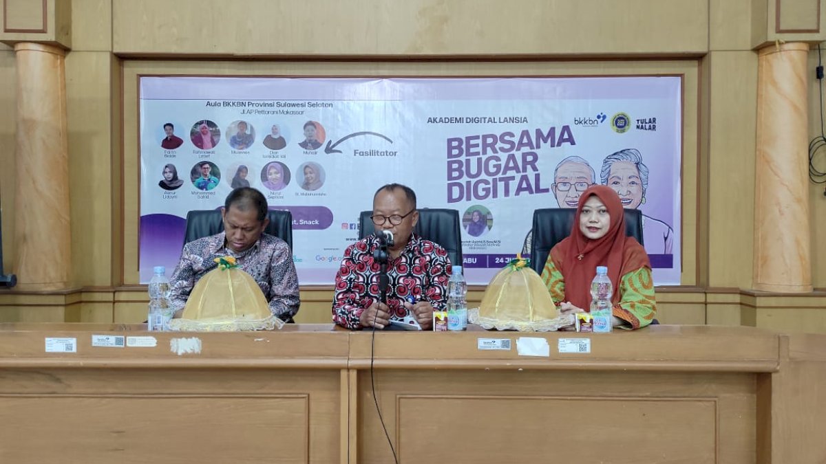 Cegah Penipuan dan Hoaks, Mafindo Makassar Gelar Akademi Digital Lansia