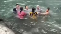 VIDEO: Dua Remaja Tenggelam Ditemukan di Kedalaman Lima Meter di Air Terjun Tompobulu Maros