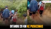 VIDEO: Akibat Jalan Rusak, Nenek 59 Tahun di Mamuju Ditandu 28 Km ke Puskesmas