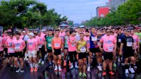 Sumarlin Warga Kecamatan Mariso Dapat Doorprize Umrah Claro Fun Run