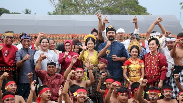 istimewa