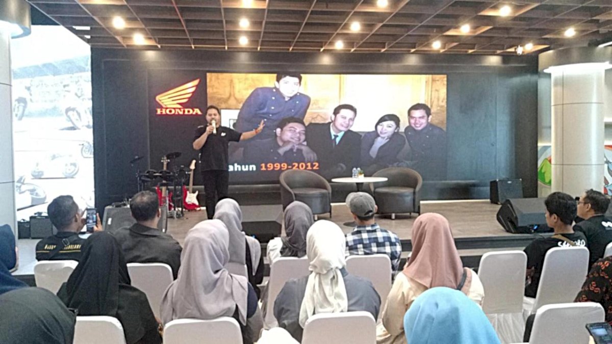 Asmo Sulsel Undang Iwan Banaran dalam Honda Jagoanku Talkshow Blogger