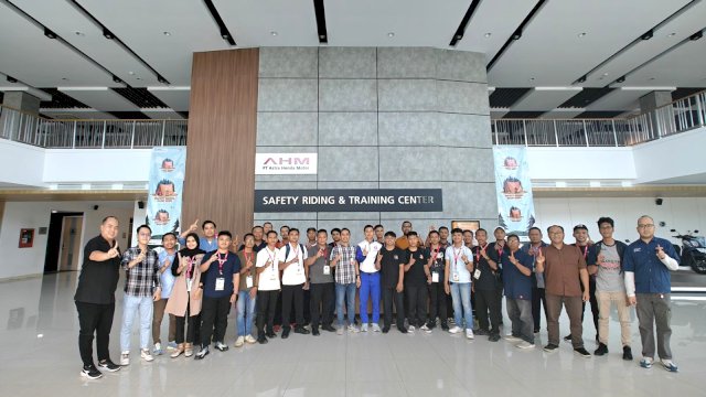 Peserta Safety Riding Camp 2024. Foto: Istimewa.