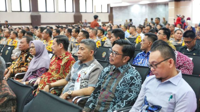 istimewa