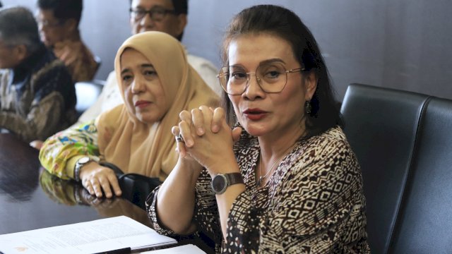 Anggota DPRD Sulsel Firmina Tallulembang. Ist