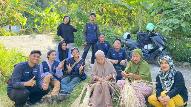 istimewa
